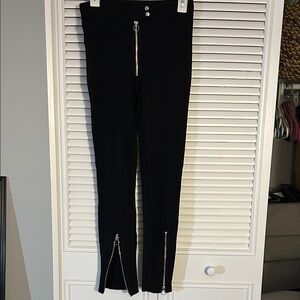 EXPRESS Moto Leggings with   Zipper Front Detail (NWOT(